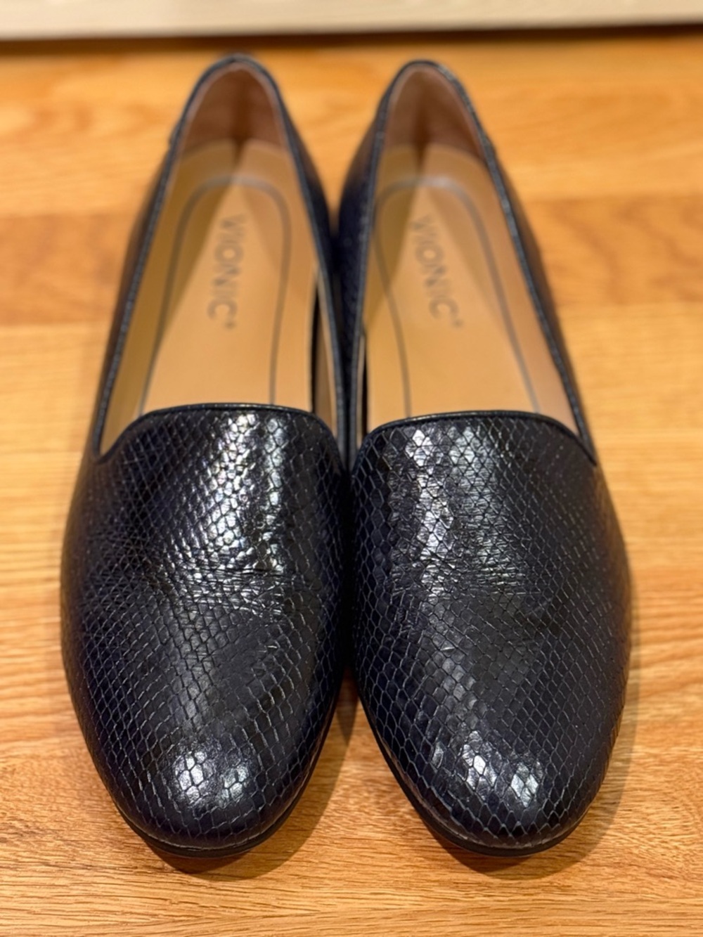 Vionic Black Faux-Snakeskin Loafers